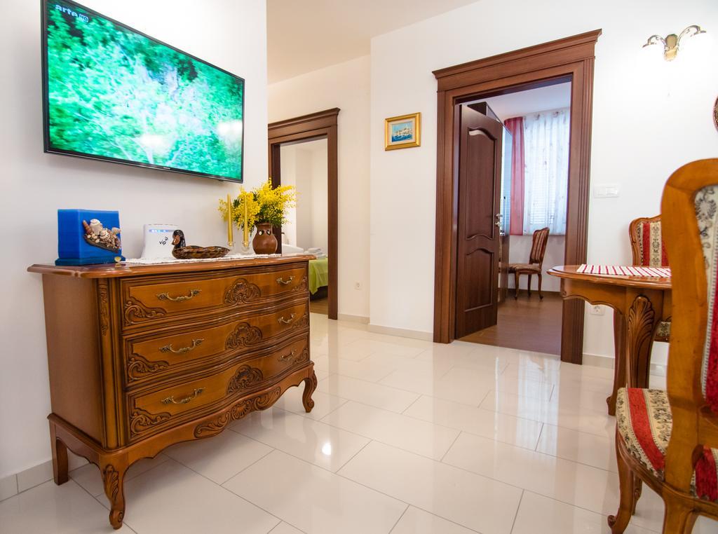 Apartment Vita Palit Esterno foto